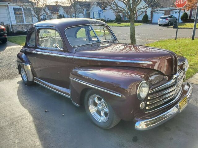Ford Deluxe 1948 image number 30