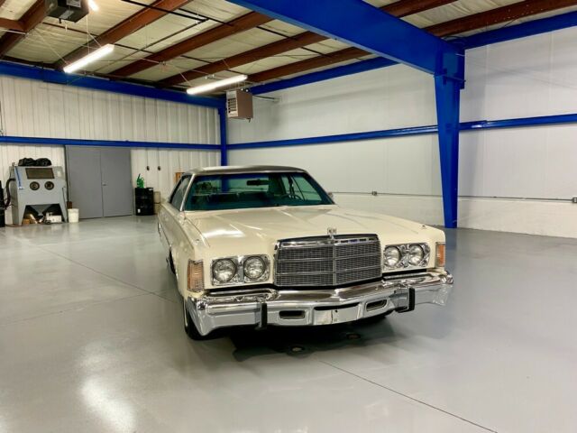 Chrysler Newport 1978 image number 13