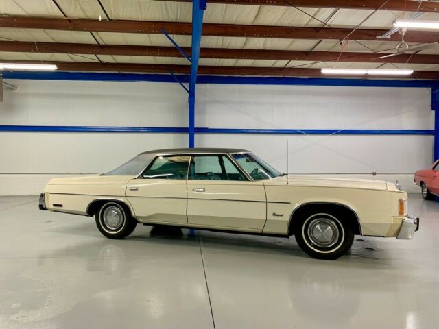 Chrysler Newport 1978 image number 3