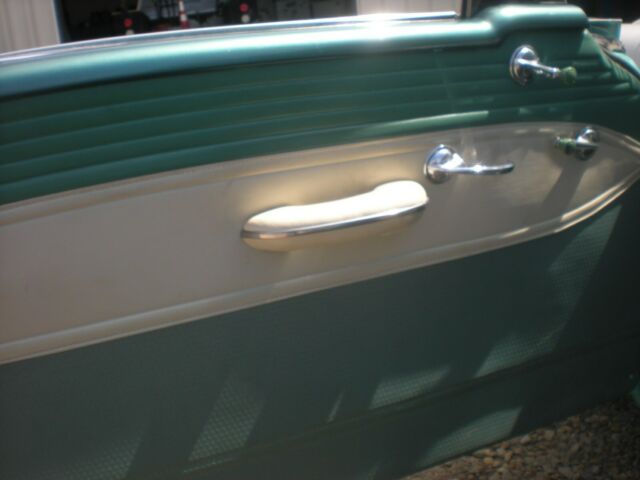 Oldsmobile Eighty-Eight 1955 image number 26