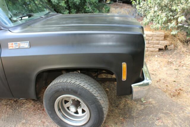 GMC Jimmy 1973 image number 7