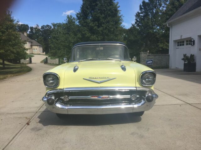 Chevrolet Bel Air/150/210 1957 image number 1