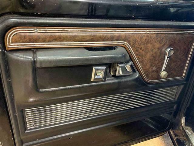 Ford F-350 1978 image number 34