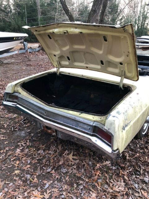 Buick Skylark 1966 image number 7