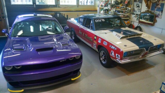 Plymouth Barracuda 1968 image number 1