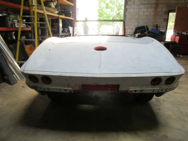 Chevrolet Corvette 1966 image number 23
