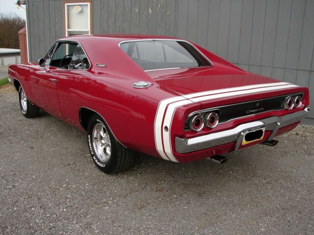 Dodge Charger 1968 image number 1