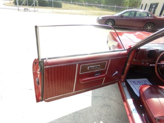 Ford Fairlane 1968 image number 13