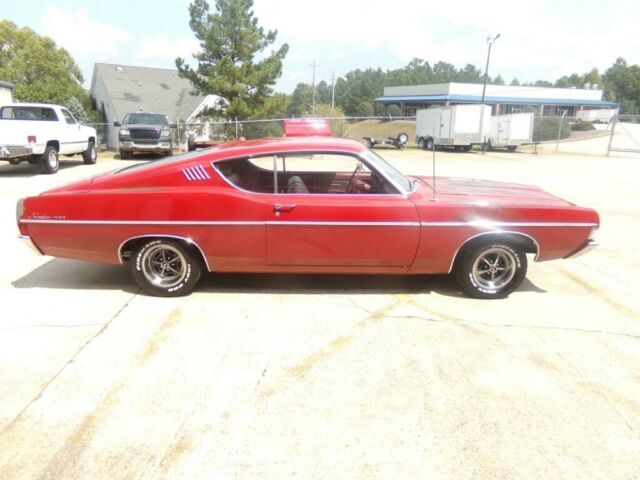 Ford Fairlane 1968 image number 28