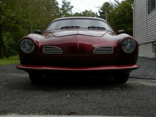 Volkswagen Karmann Ghia 1969 image number 1