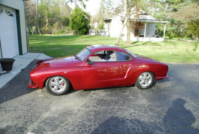 Volkswagen Karmann Ghia 1969 image number 37