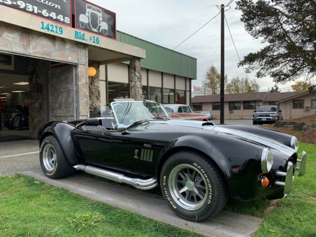 Shelby Cobra 1965 image number 2