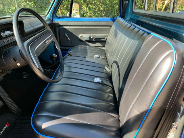 Dodge Power Wagon 1974 image number 16