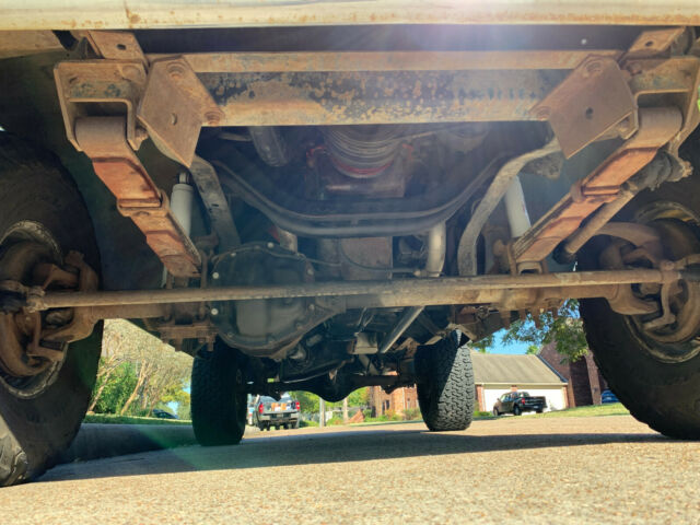 Dodge Power Wagon 1974 image number 44