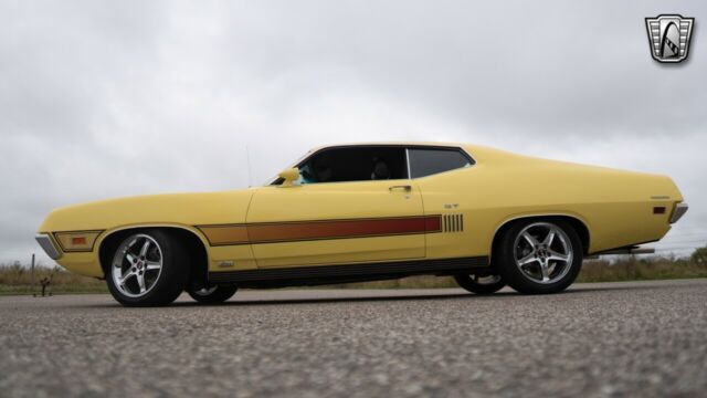 Ford Torino 1970 image number 2