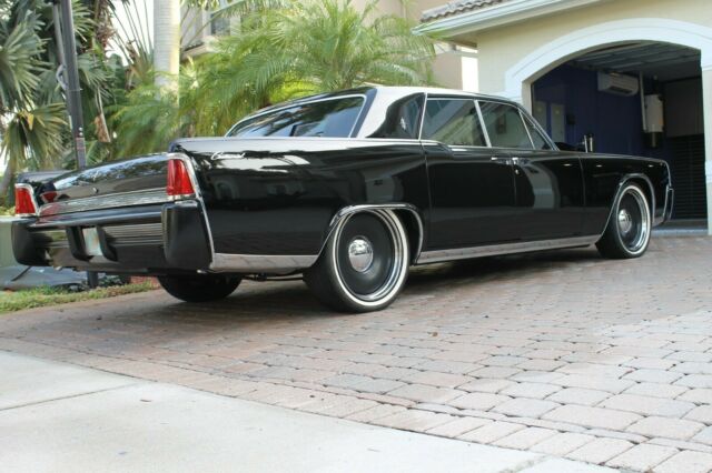 Lincoln Continental 1964 image number 45