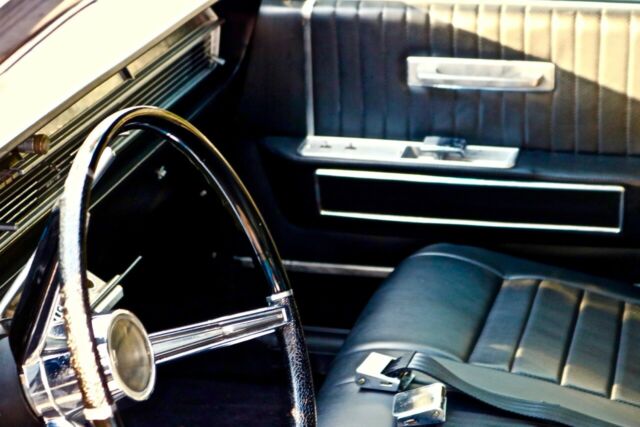 Lincoln Continental 1964 image number 8