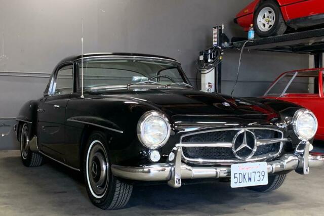Mercedes-Benz SL-Class 1960 image number 0