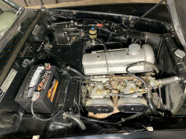 Mercedes-Benz SL-Class 1960 image number 23