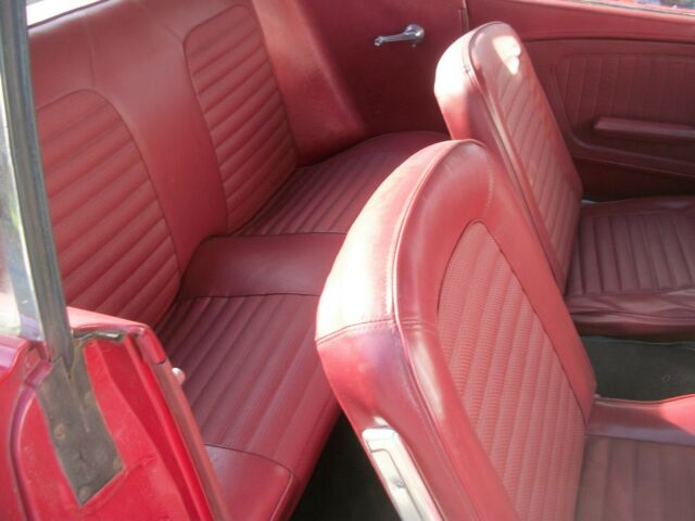 Ford Mustang 1966 image number 10
