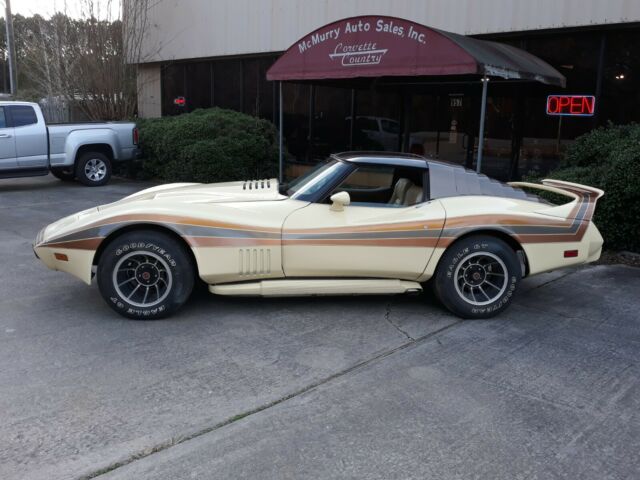 Chevrolet Corvette 1972 image number 1