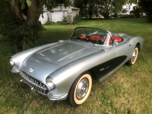 Chevrolet Corvette 1957 image number 24