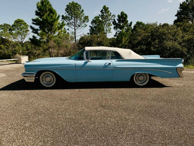 Pontiac Catalina 1959 image number 19