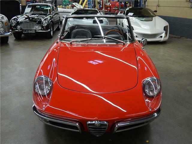 Alfa Romeo DUETTO 1600 1968 image number 2