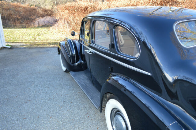 Buick Limited 1940 image number 31