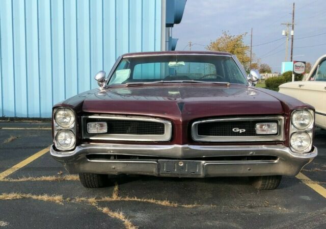 Pontiac Grand Prix 1966 image number 3
