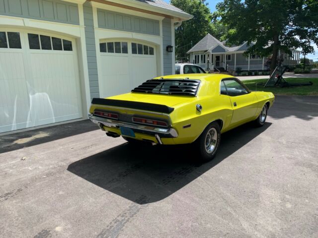 Dodge Challenger 1971 image number 2