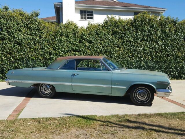 Chevrolet Impala 1963 image number 2