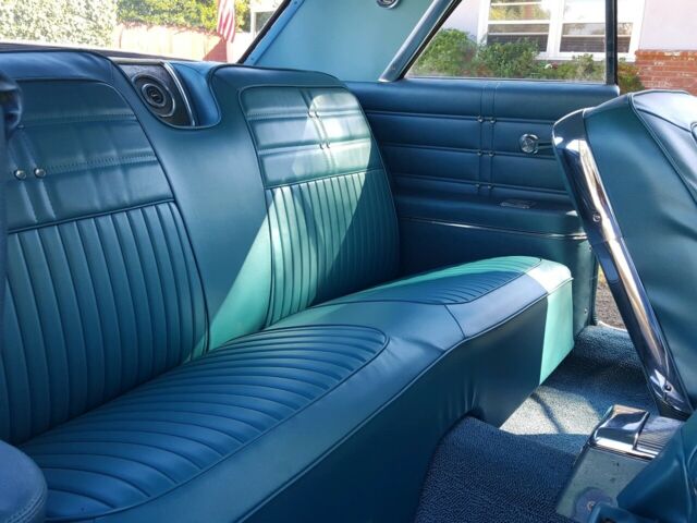 Chevrolet Impala 1963 image number 28