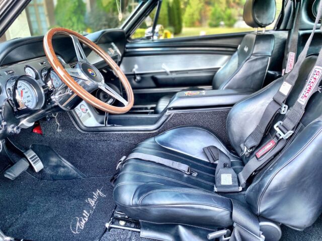 Ford Mustang 1968 image number 27