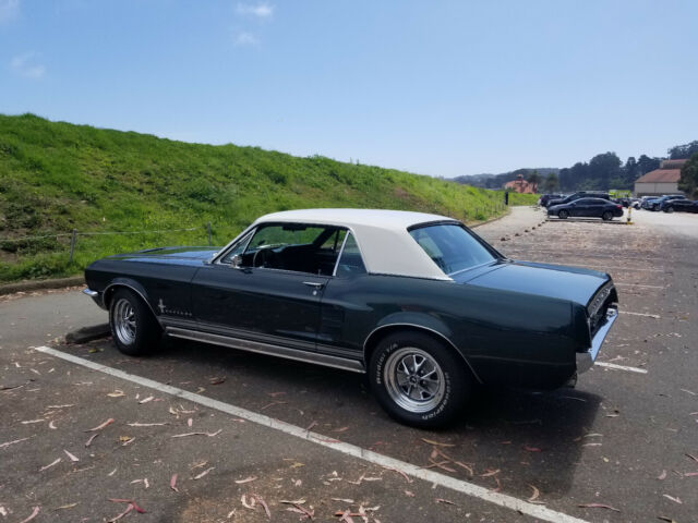 Ford Mustang 1967 image number 12