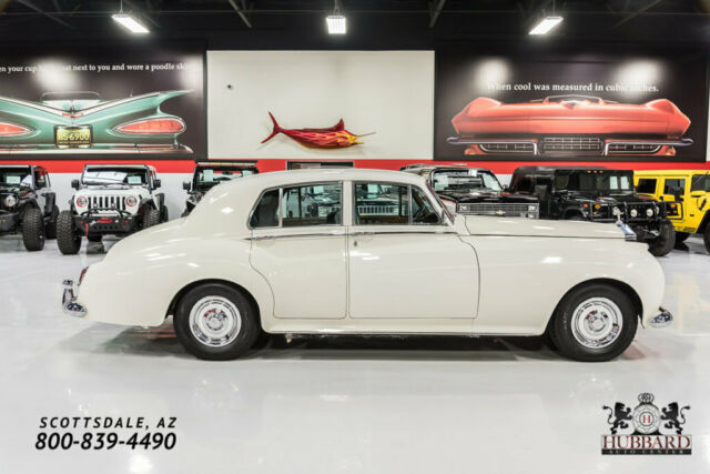 Rolls-Royce Sivler Cloud 1960 image number 20