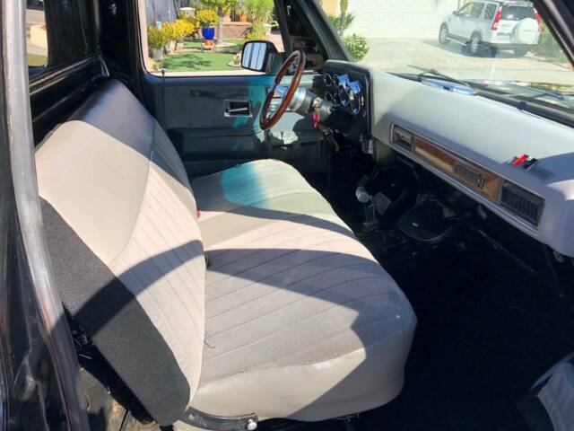 Chevrolet C-10 1975 image number 8