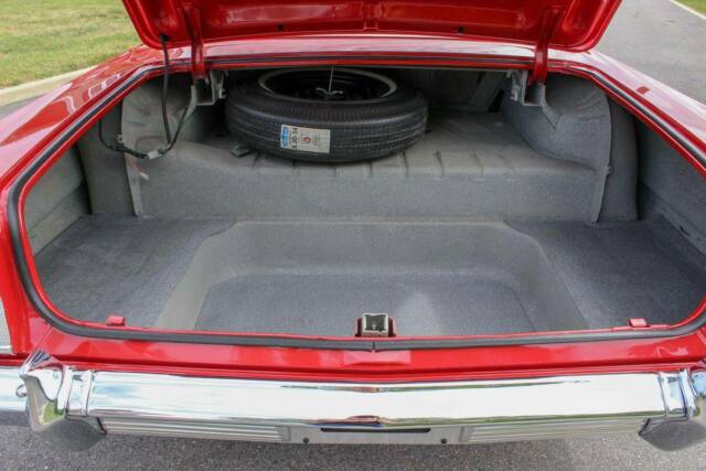 Chevrolet Impala 1963 image number 40