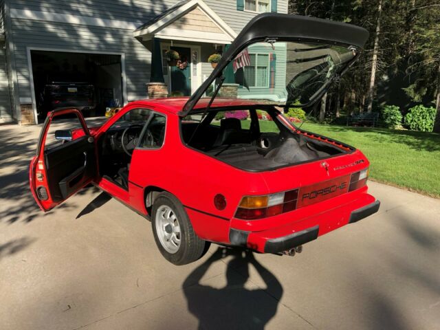 Porsche 924 1977 image number 30