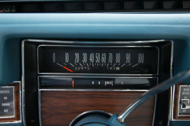Cadillac Eldorado 1976 image number 14
