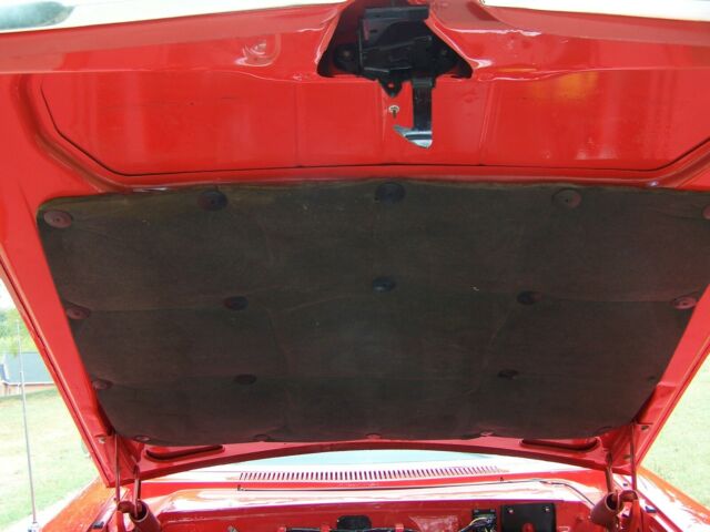 Plymouth Fury 1964 image number 22