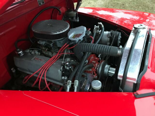 Ford Super Deluxe 1946 image number 21