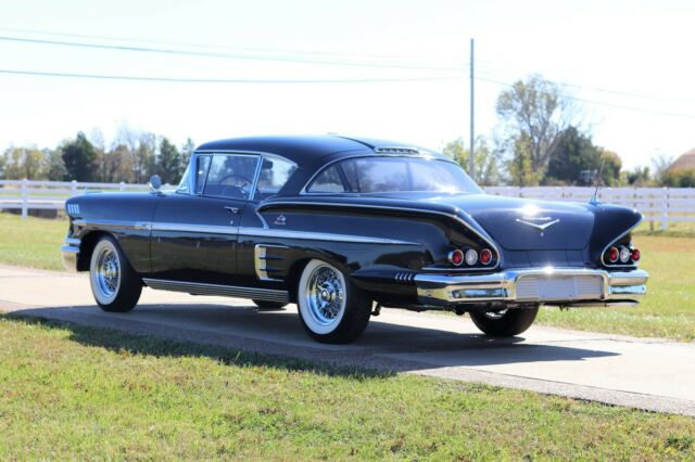 Chevrolet Impala 1958 image number 2