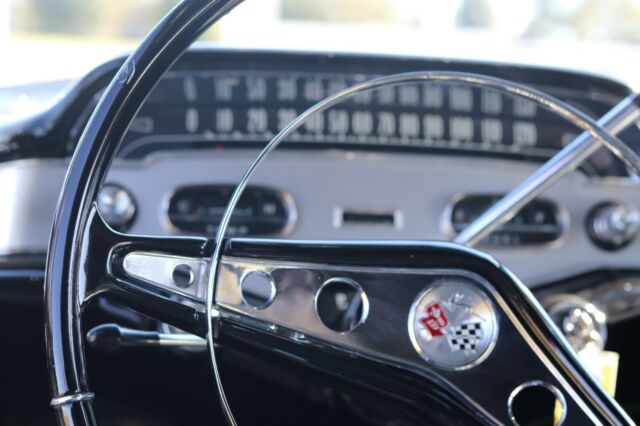 Chevrolet Impala 1958 image number 33