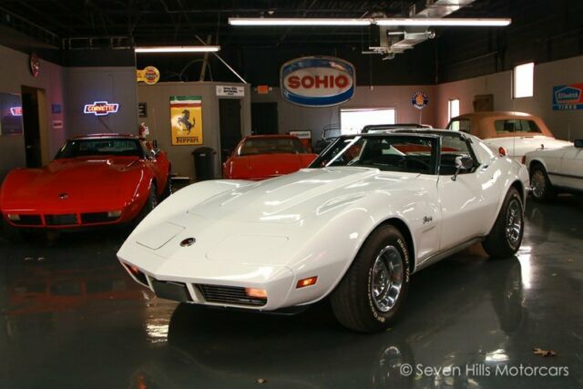 Chevrolet Corvette 1973 image number 19