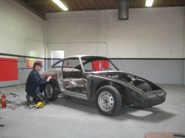 Porsche 912 1966 image number 45
