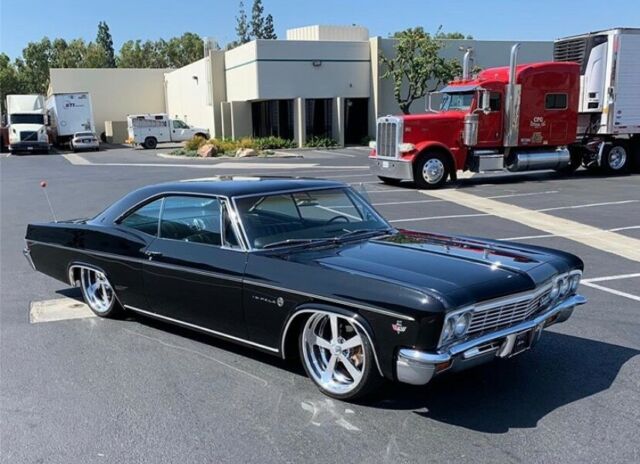 Chevrolet Impala 1966 image number 13