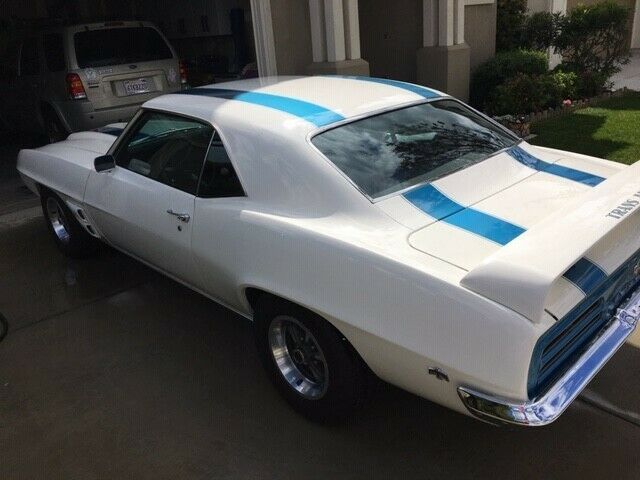 Pontiac Firebird 1969 image number 14