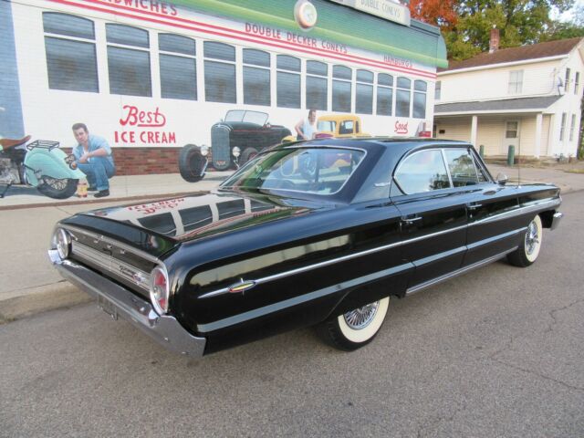 Ford Galaxie 1964 image number 28