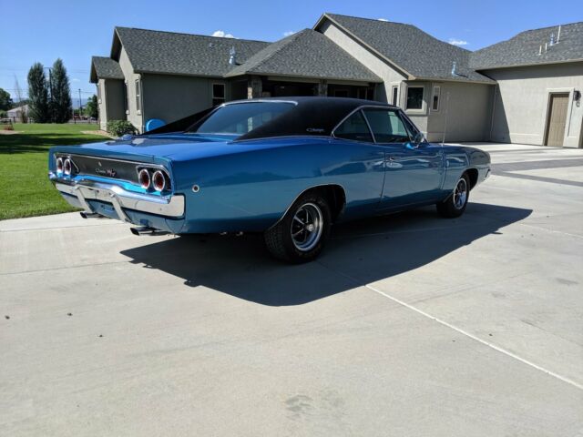 Dodge Charger 1968 image number 24